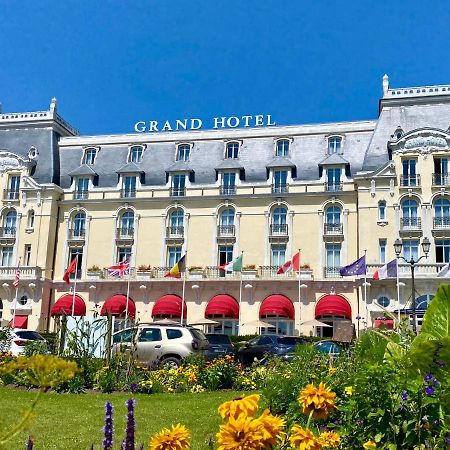 Perle Marine Au Pied De La Plage Cabourg Buitenkant foto