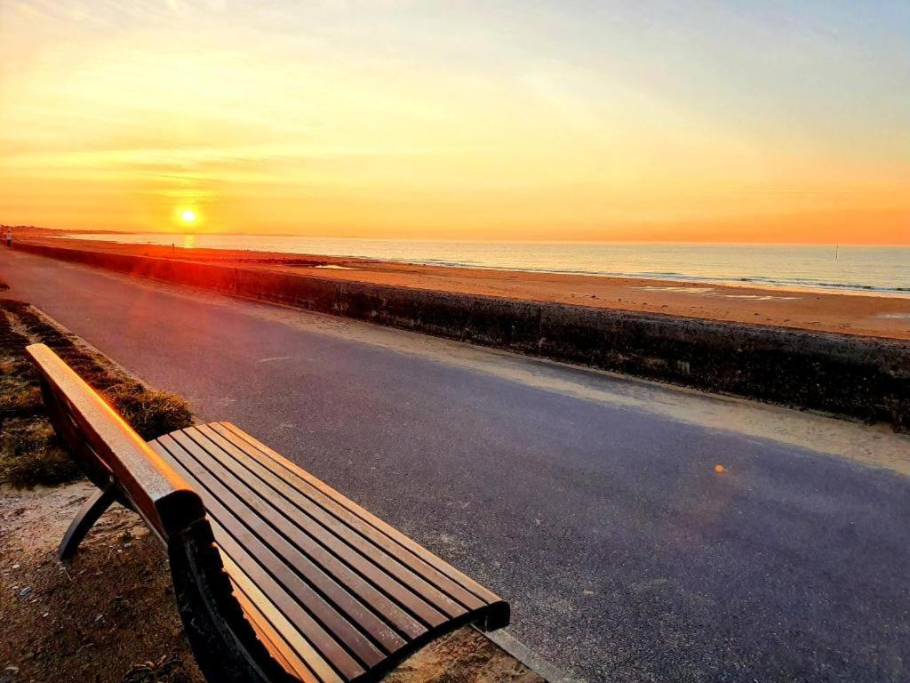 Perle Marine Au Pied De La Plage Cabourg Buitenkant foto